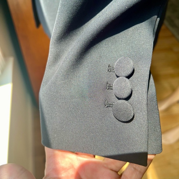 ARMANI COLLEZIONI Collar Embelished Black Blazer Size 2 - Picture 8 of 11